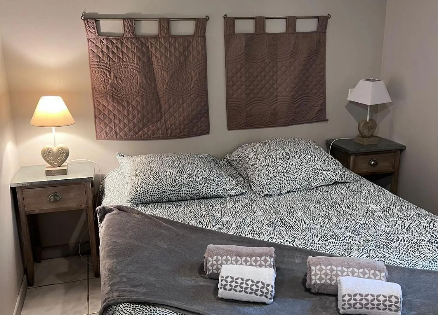 Les Caselas Gramat Holiday home